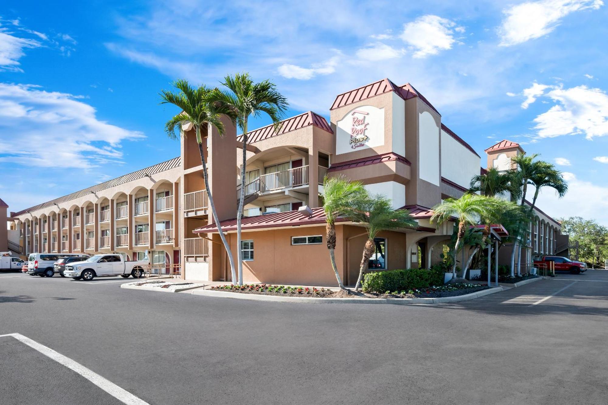 红顶plus套房酒店-那不勒斯市中心第五大道南 North North Naples 外观 照片